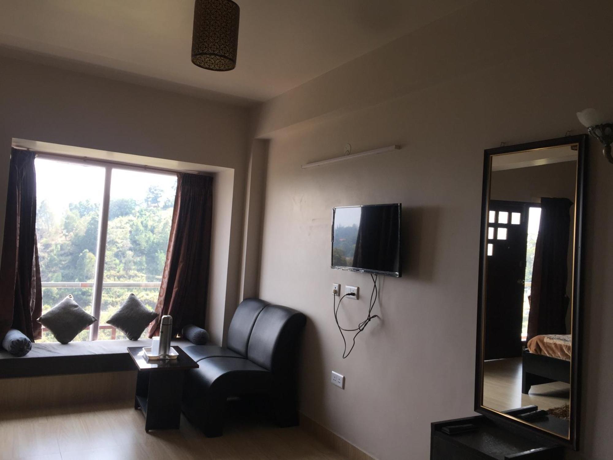 Отель Zion Elite Residency Кодайканал Экстерьер фото